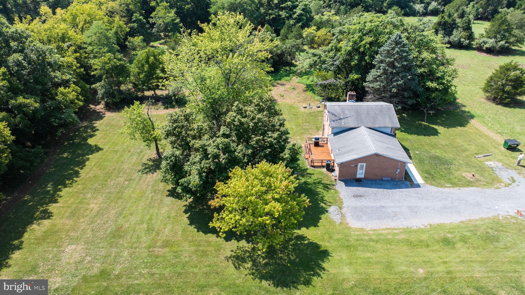 432 Regency Drive Falling Waters, WV 25419 - Photo 9 of 40