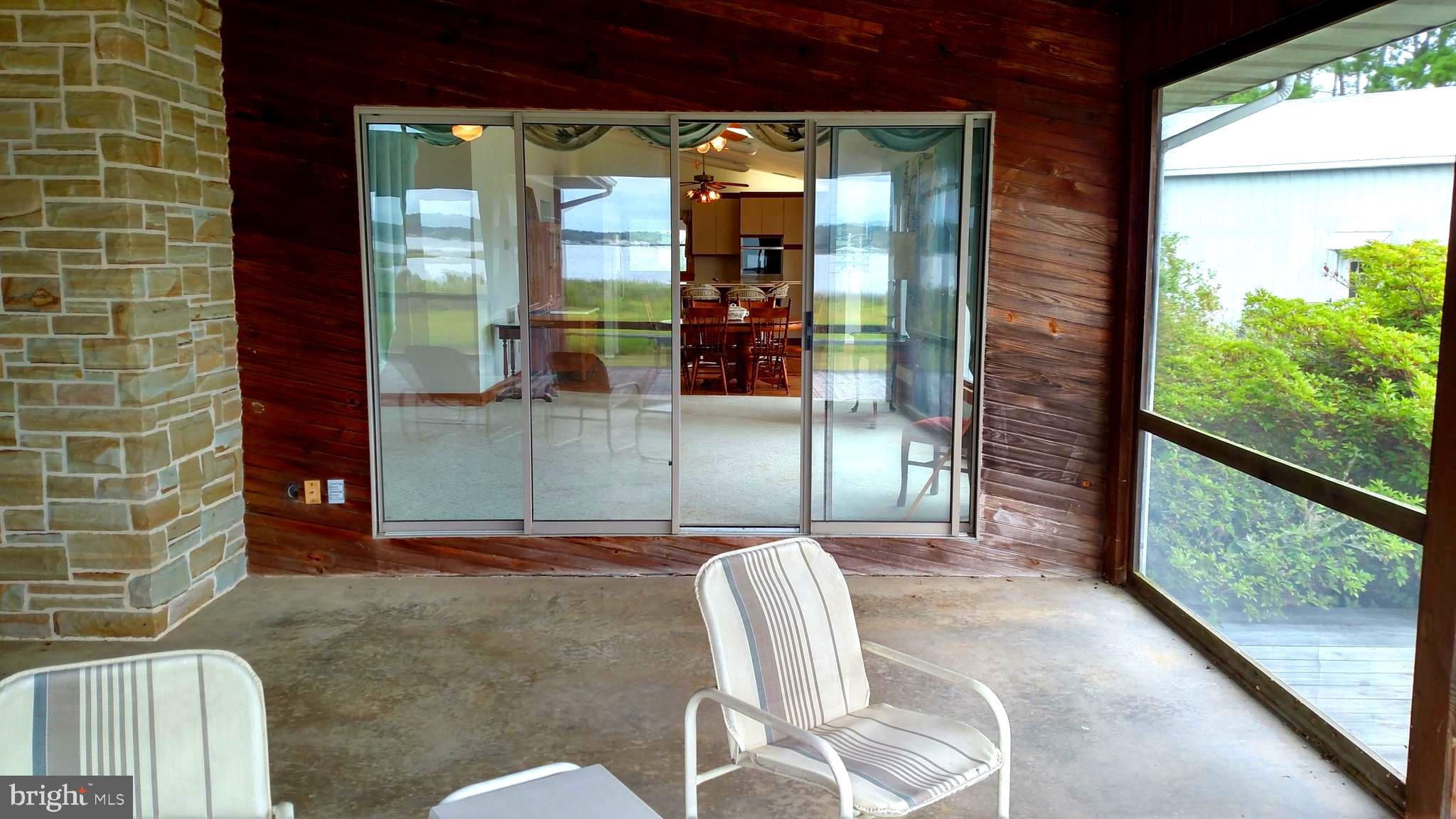 751 Hills Point Road Cambridge, MD 21613 - Photo 22 of 39 Porch towards Great Room and Kitchen