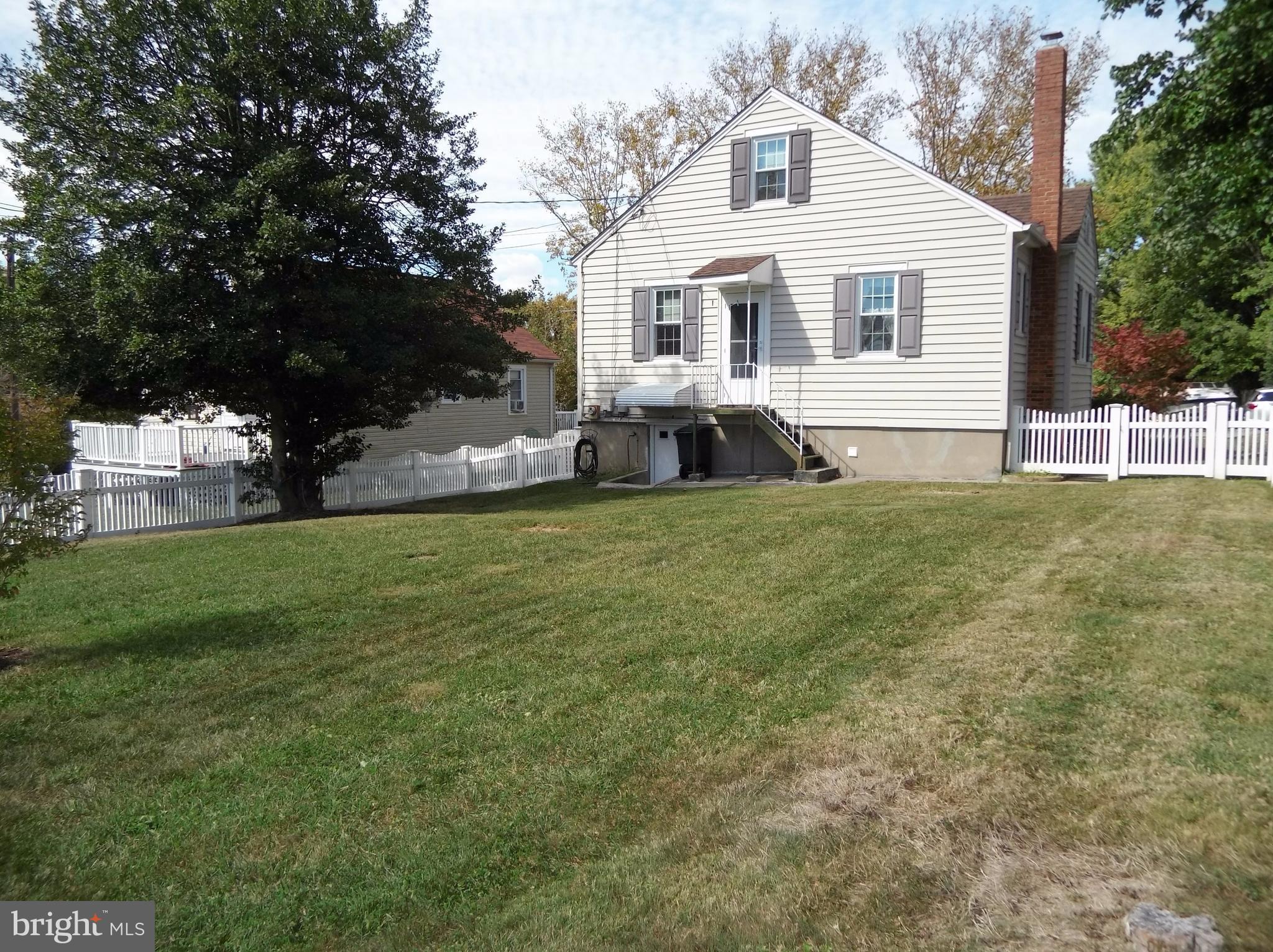 4603 Ridgeway Avenue Baltimore, MD 21206 - Photo 22 of 24 Exterior (Rear)