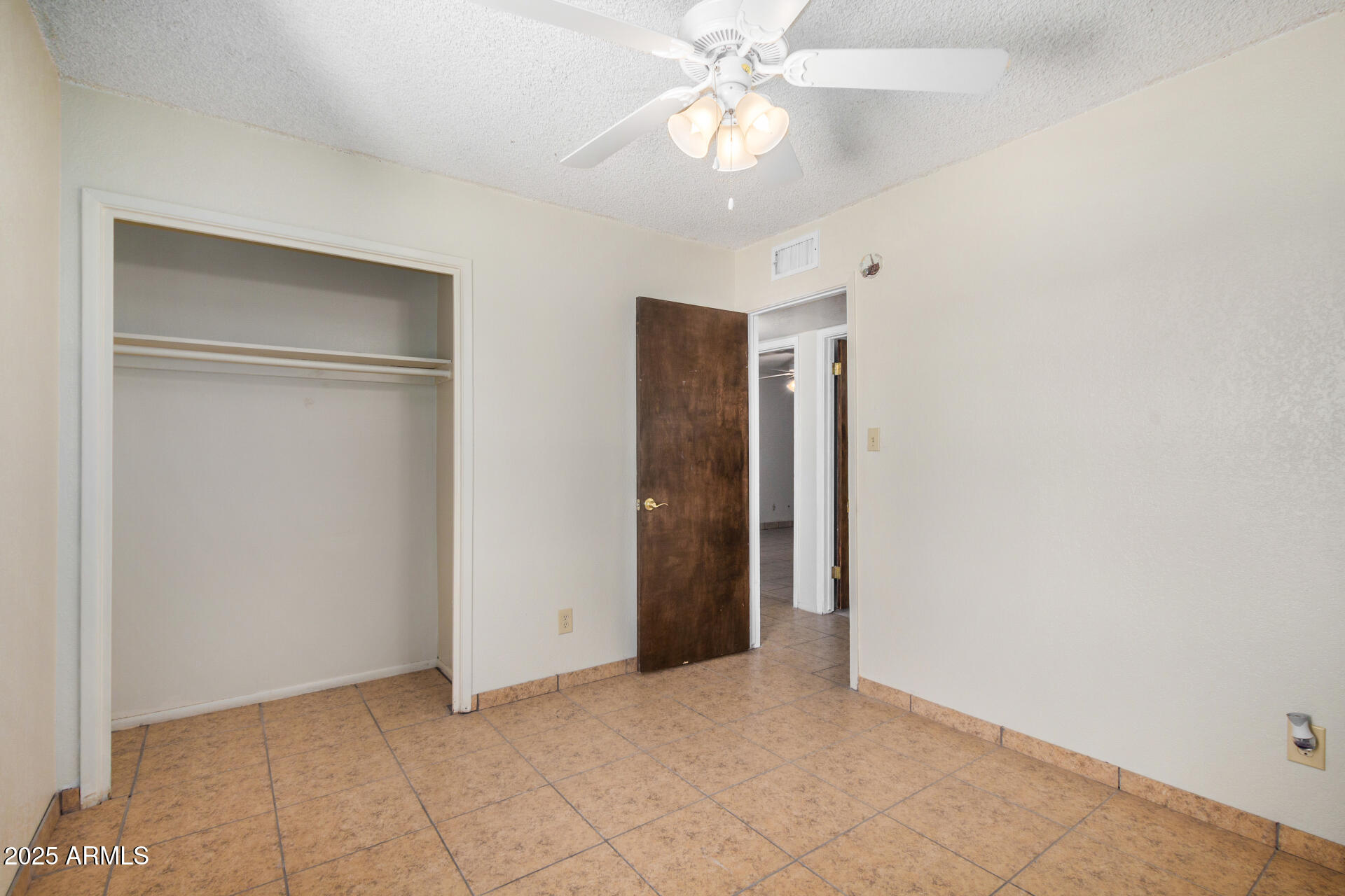 6430 West Thomas Road Phoenix, AZ 85033 - Photo 20 of 27 23 - Thomas