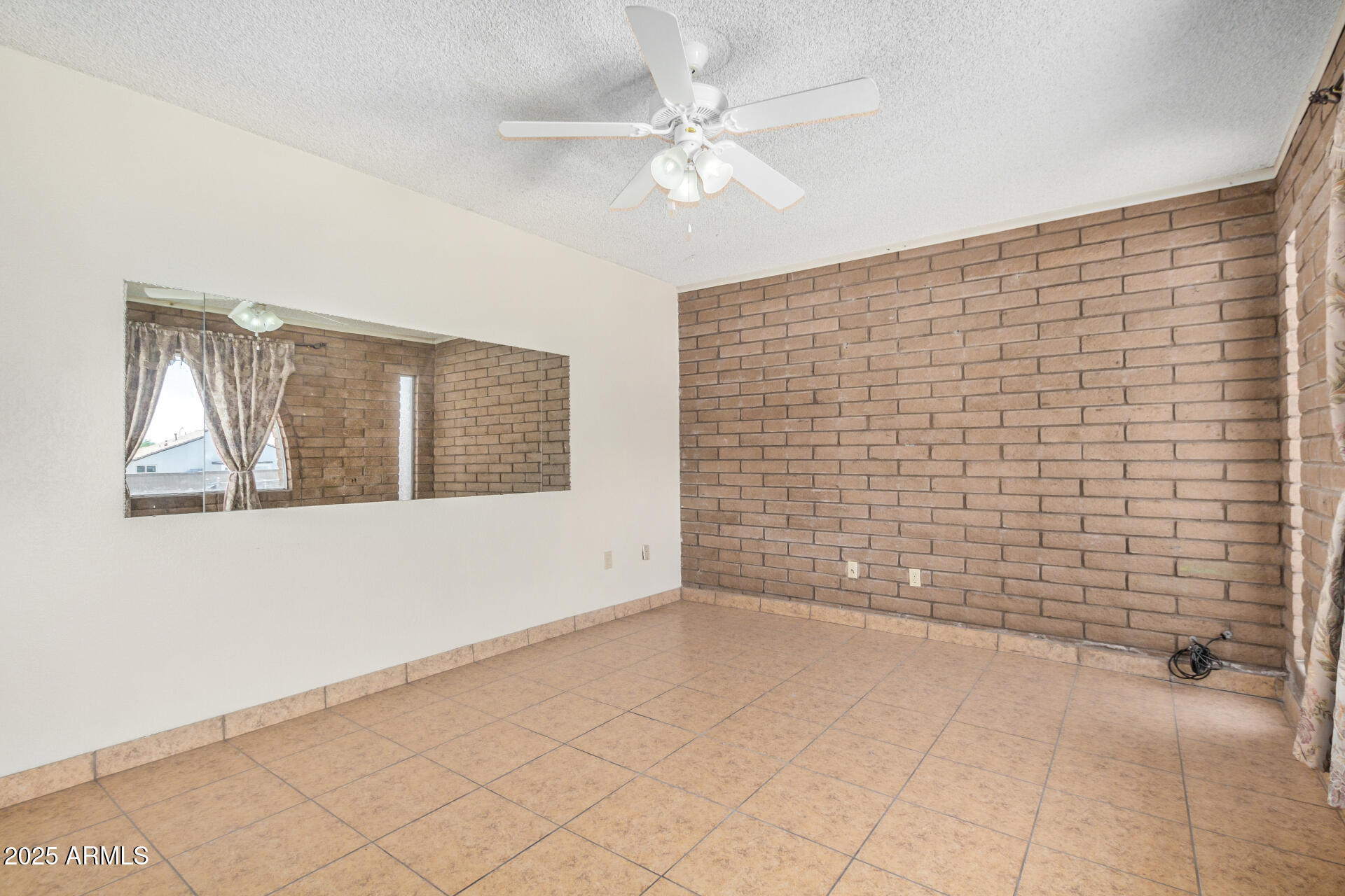 6430 West Thomas Road Phoenix, AZ 85033 - Photo 5 of 27 08 - Thomas