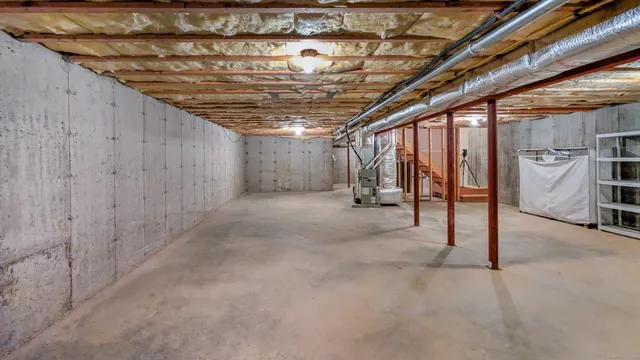 $465,000 | 123 Louis Hill Road, Unit 123, Newtown, CT 06482