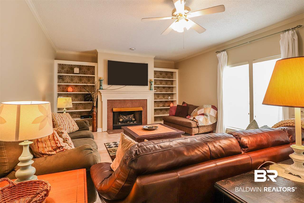 111 Meadowbrook Circle Daphne, AL 36526 - Photo 9 of 42 Living Room addl