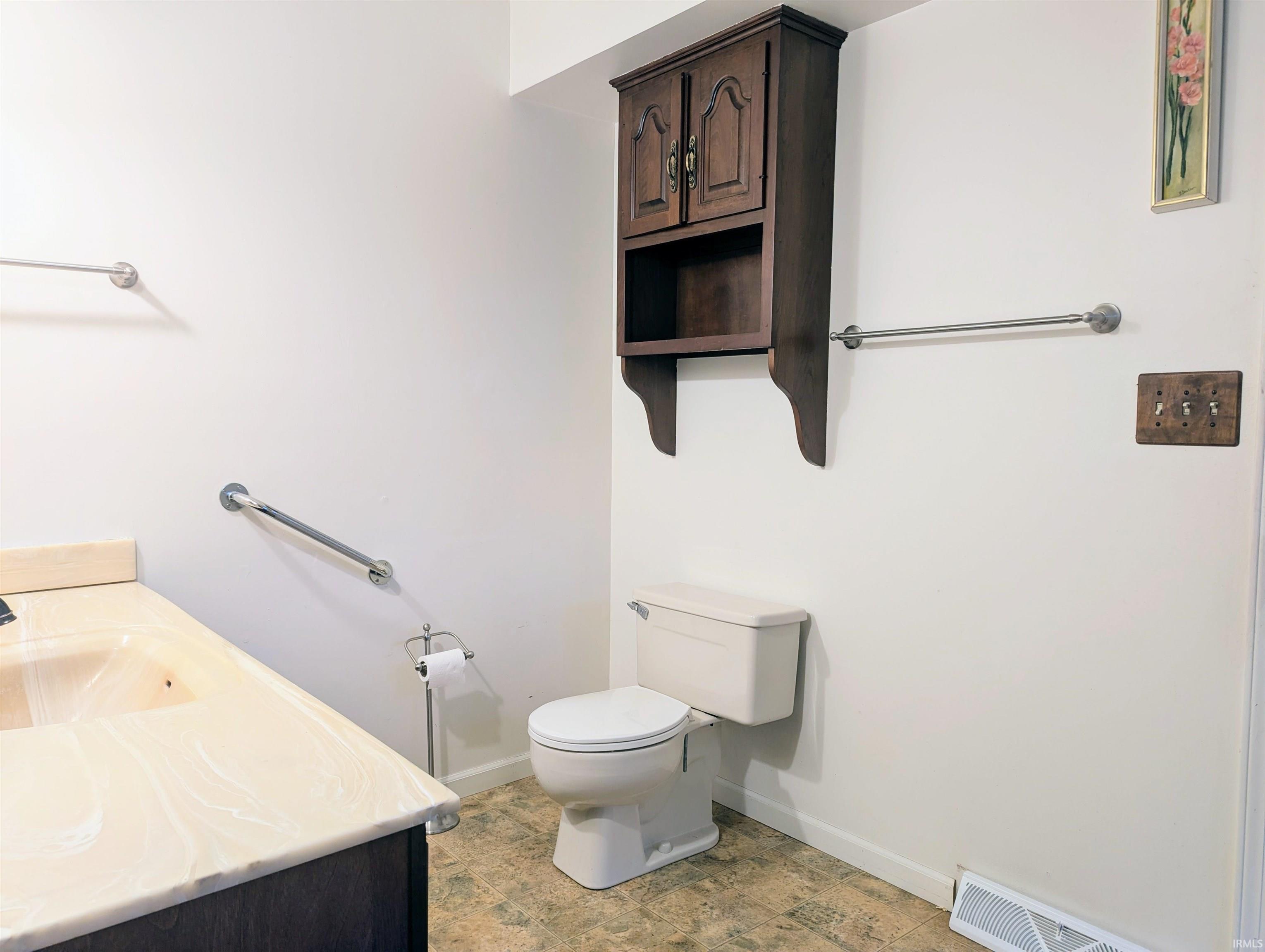 52373 Kenilworth Road South Bend, IN 46637 - Photo 4 of 19 Gallery Image 4