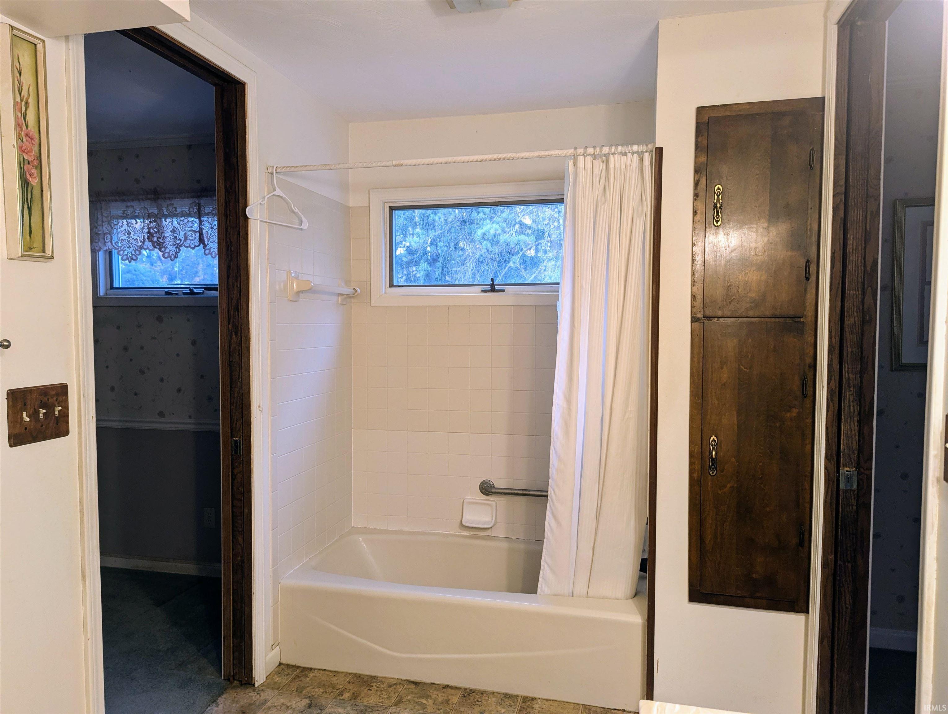 52373 Kenilworth Road South Bend, IN 46637 - Photo 5 of 19 Gallery Image 5