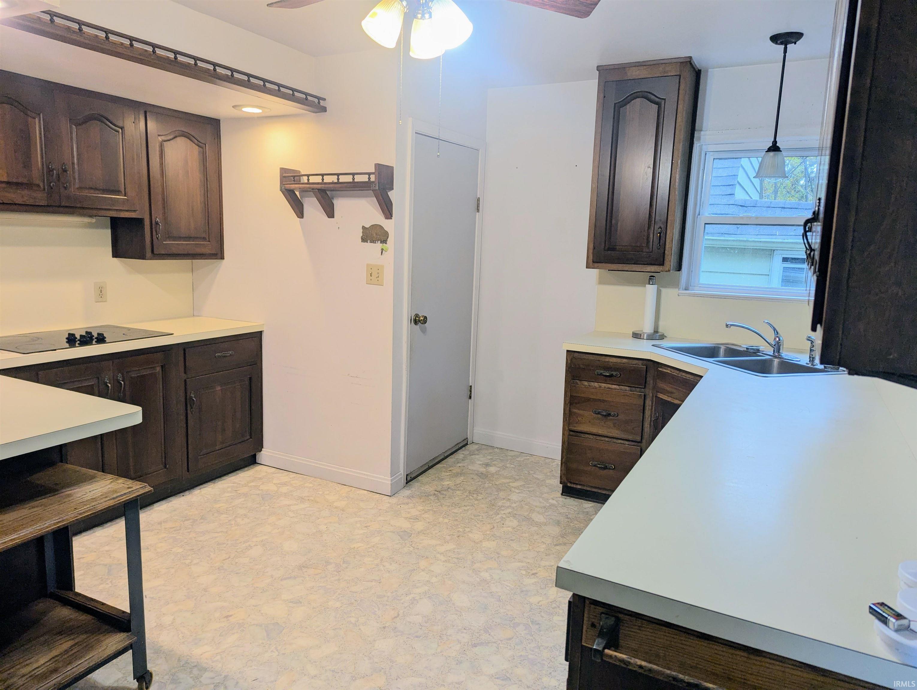 52373 Kenilworth Road South Bend, IN 46637 - Photo 6 of 19 Gallery Image 6