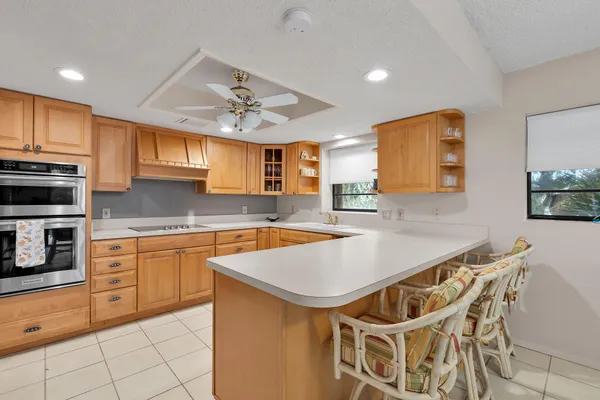 $749,500 | 1001 West Ocean Drive, Unit 2201, Key Colony Beach, FL 33051