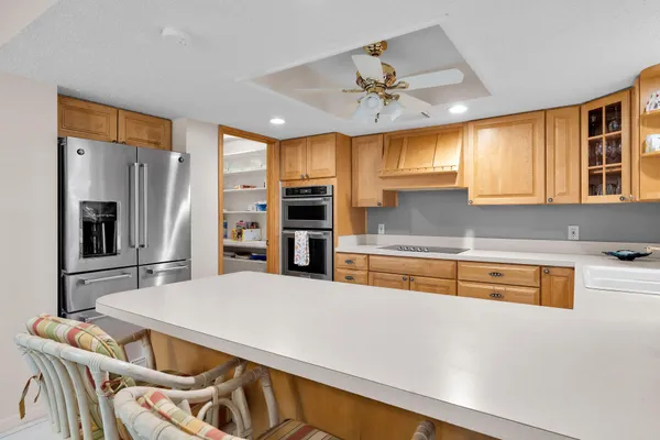 $749,500 | 1001 West Ocean Drive, Unit 2201, Key Colony Beach, FL 33051
