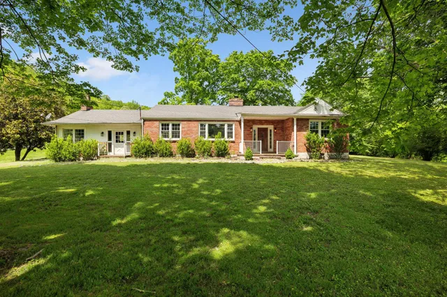 $462,400 | 1155 Ridge Hill Road, Goodlettsville, TN 37072