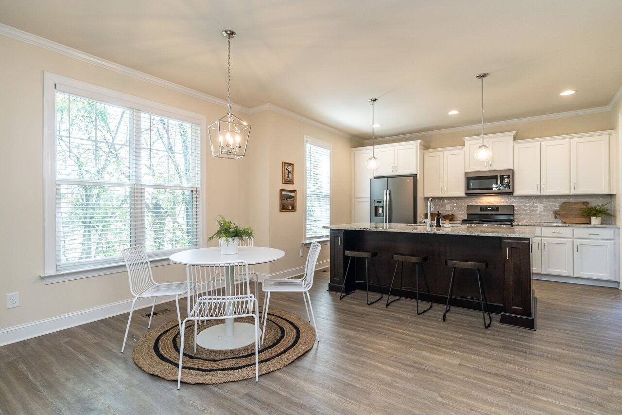409 Bickett Boulevard Raleigh, NC 27608 - Photo 8 of 25 Photo 8