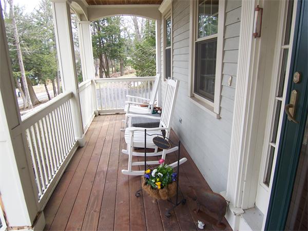 35 Kimball Road Amesbury, MA 01913 - Photo 2 of 24 Gallery Image 2