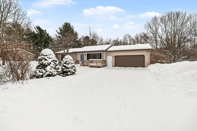 $399,000 | 7131 West No Name Road, Ludington, MI 49431