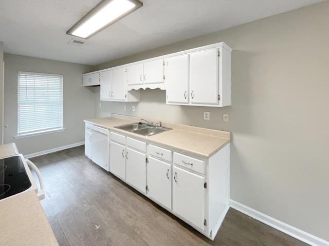 5214 Ogunquit Lane Memphis, TN 38118 - Photo 11 of 22 Gallery Image 11