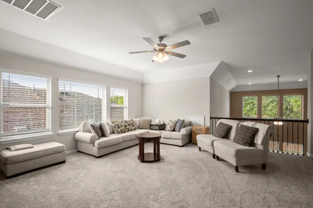 $2,700 | 321 Jefferson Drive, Kyle, TX 78640