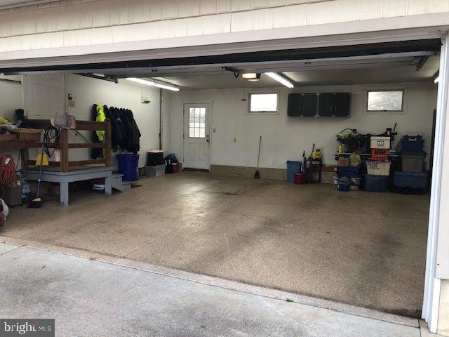 10 Estate Road Lumberton, NJ 08048 - Photo 28 of 29 Garage area