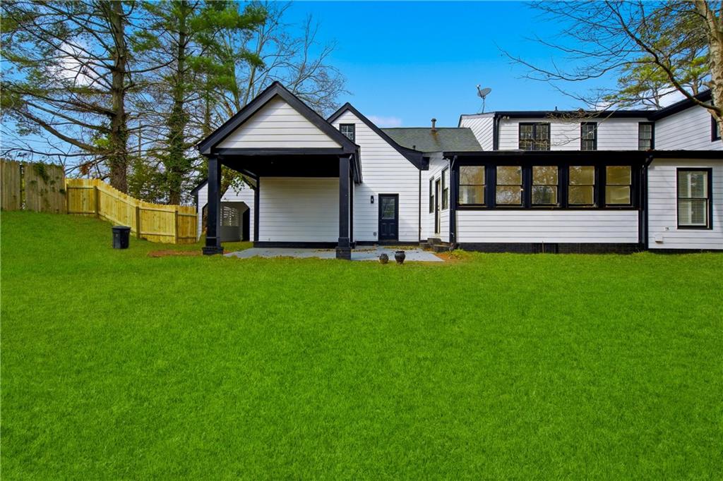 1044 Little Willeo Road Marietta, GA 30068 - Photo 6 of 43