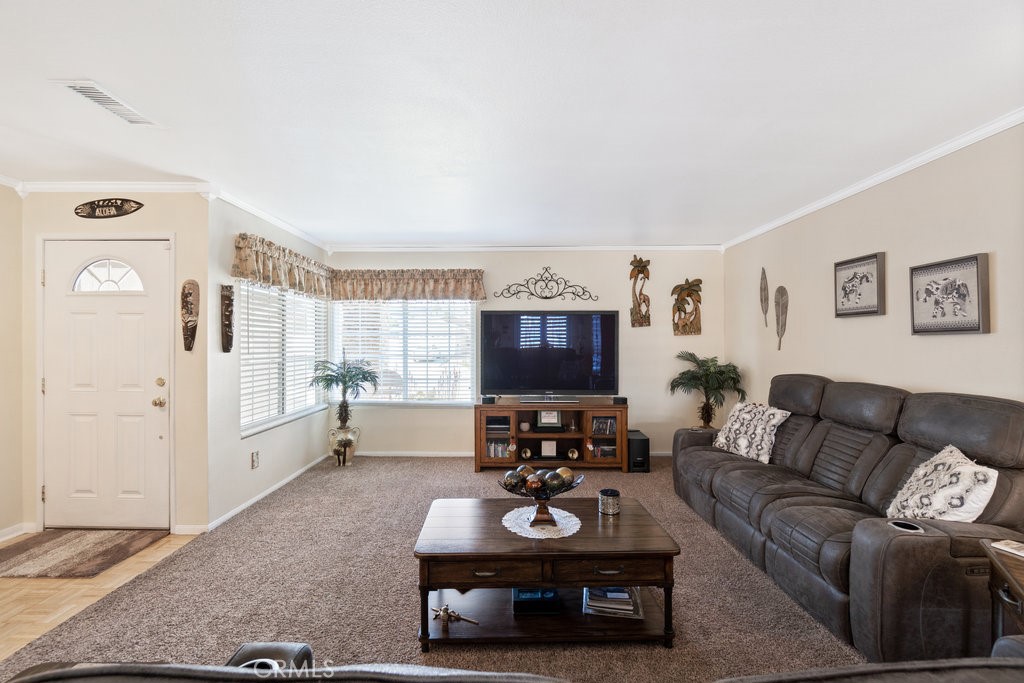 2951 Viewcrest Lane Riverside, CA 92503 - Photo 6 of 28