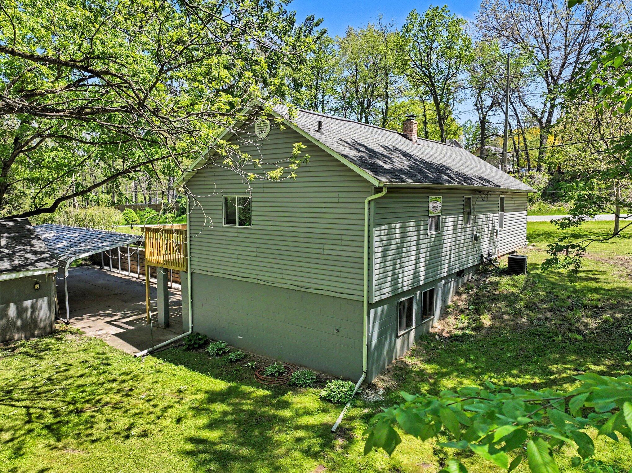 310 South Philip Road Niles, MI 49120 - Photo 28 of 32 Exterior