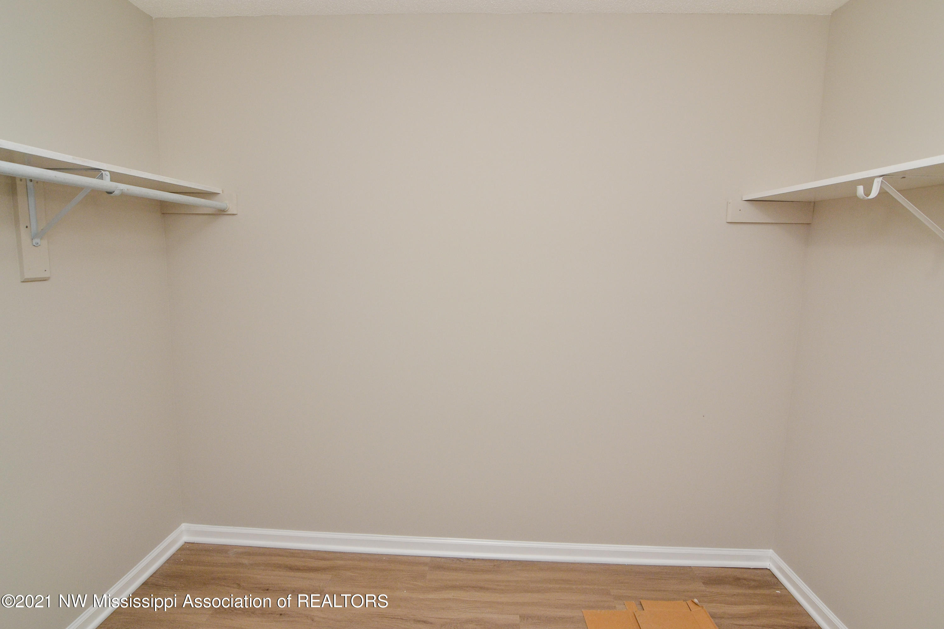 1359 North Red Banks Road Red Banks, MS 38661 - Photo 9 of 15 Primary Walk-in Closet