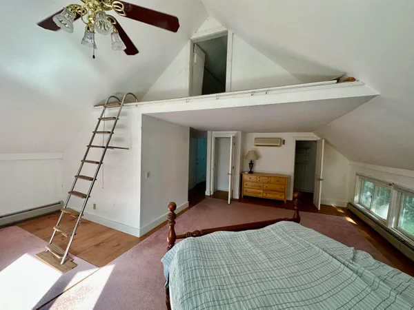 $2,000 | 43 Pleasant Street, Woodstock, VT 05091