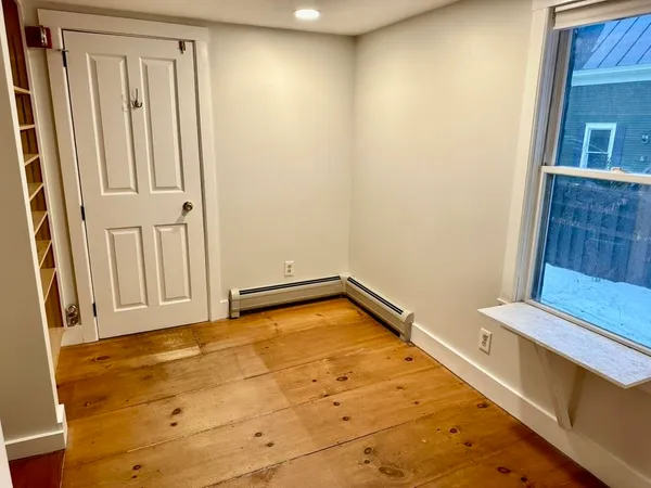 $2,000 | 43 Pleasant Street, Woodstock, VT 05091