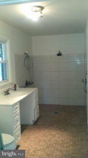 890 Keyes Gap Road Harpers Ferry, WV 25425 - Photo 12 of 21 Bath (Master)