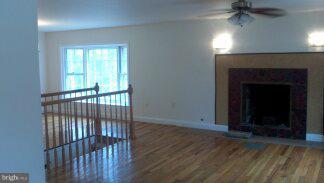 890 Keyes Gap Road Harpers Ferry, WV 25425 - Photo 4 of 21 Living Room