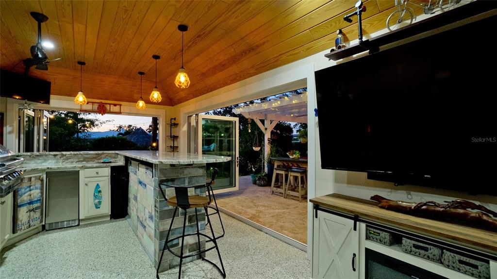 522 68th Street Holmes Beach, FL 34217 - Photo 67 of 80
