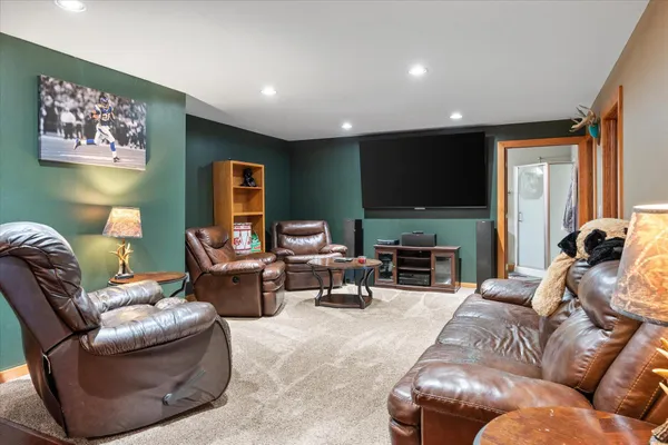$539,900 | 726 North 4th Street, La Crescent, MN 55947