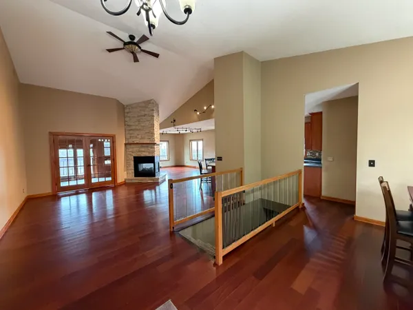 $539,900 | 726 North 4th Street, La Crescent, MN 55947