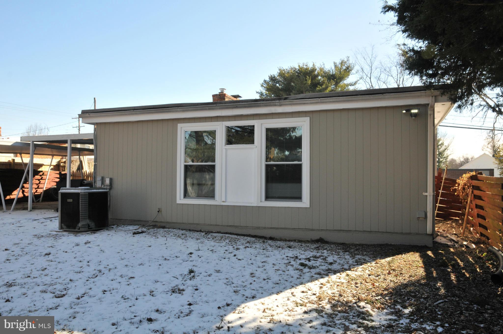 605 Kerwin Road Silver Spring, MD 20901 - Photo 23 of 27 Exterior (Rear)