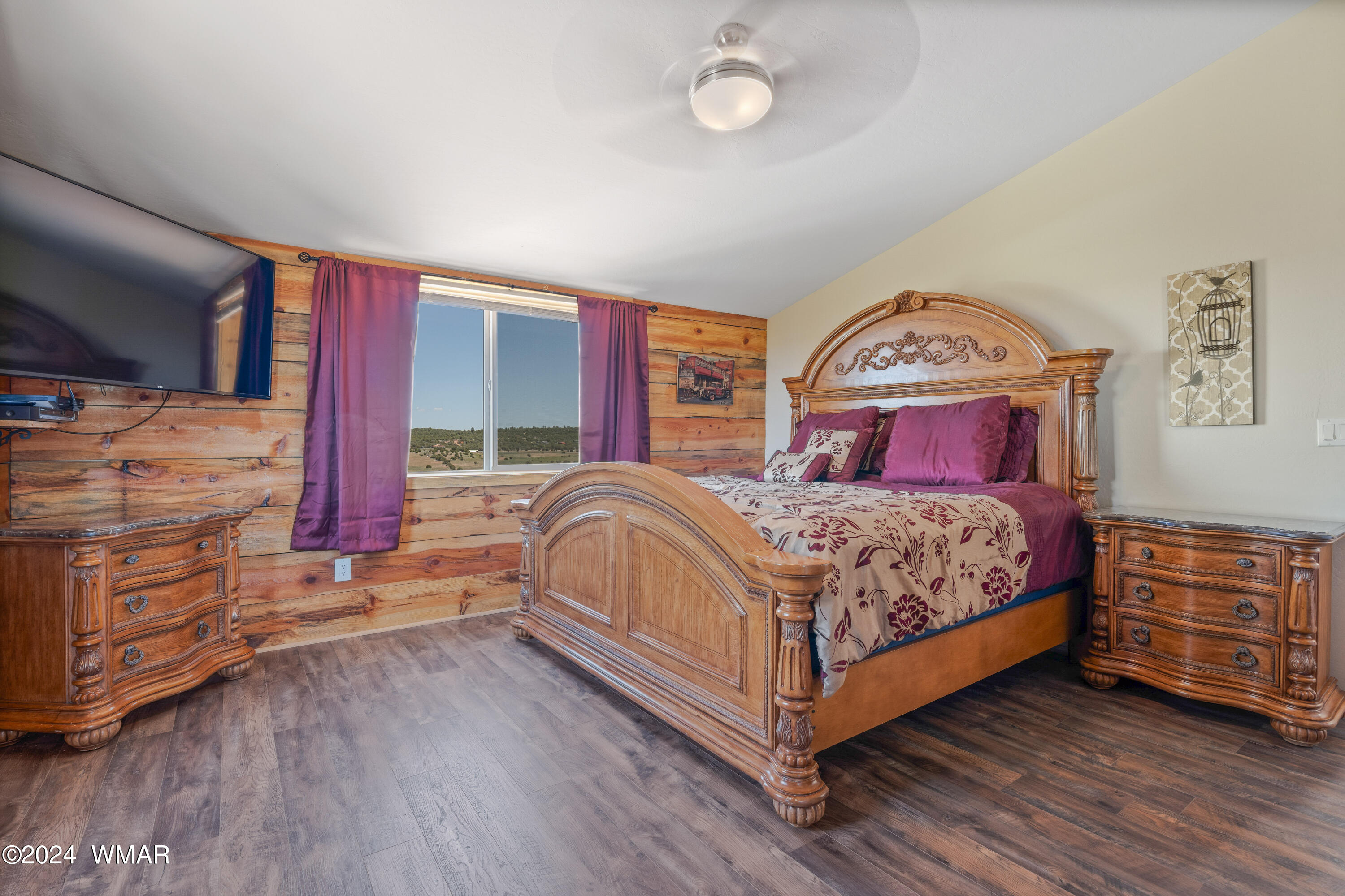 4958 Cemetery Road Clay Springs, AZ 85923 - Photo 26 of 46 Bedroom3
