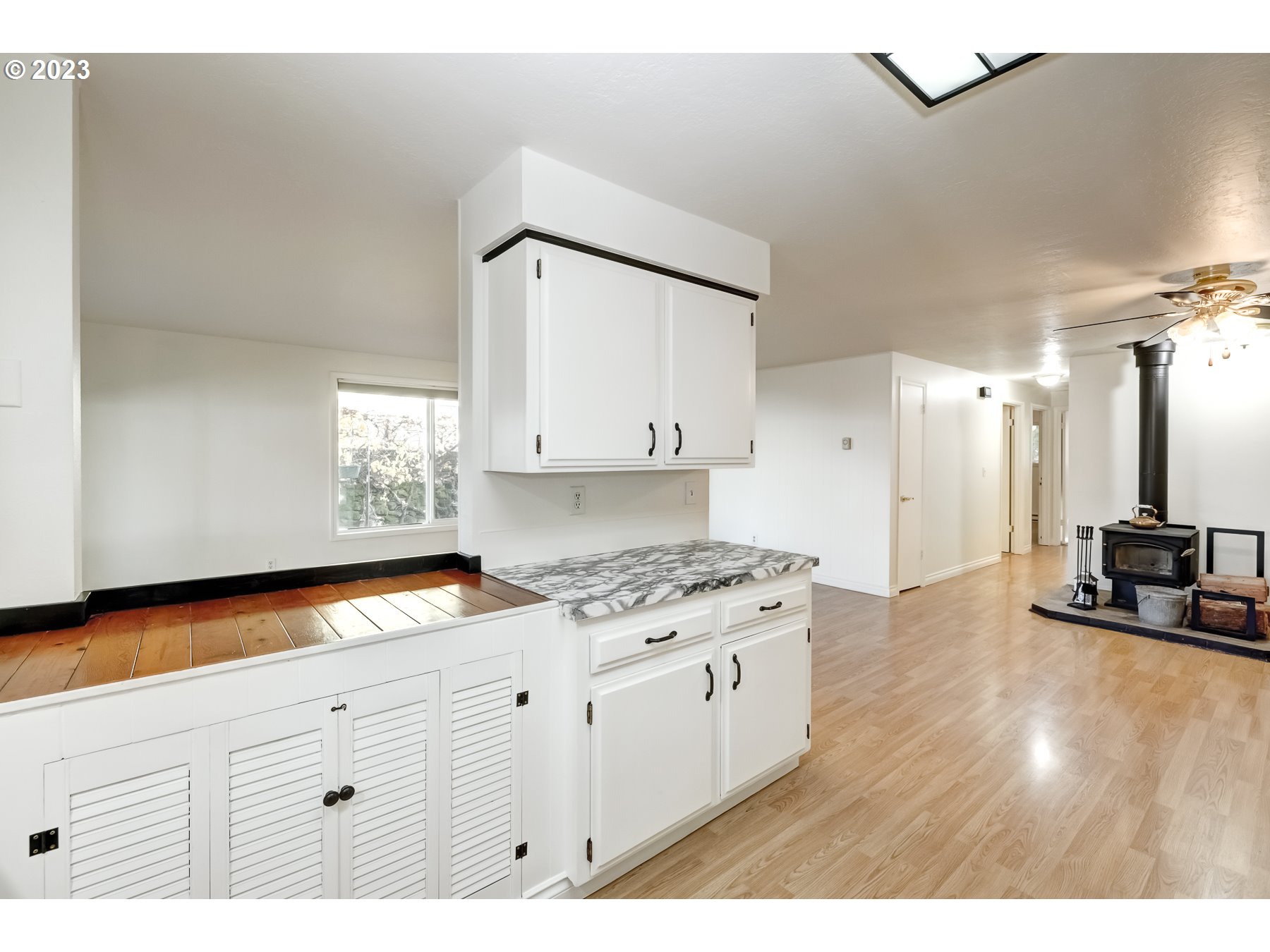 516 Southwest Dogwood Road Estacada, OR 97023 - Photo 7 of 21 Gallery Image 7