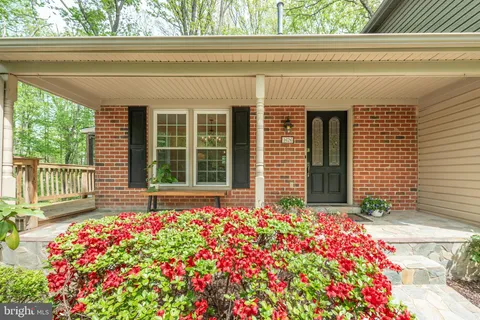 $1,329,000 | 1626 Montmorency Drive, Vienna, VA 22182