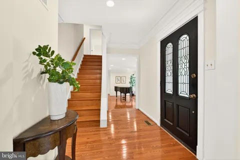 $1,329,000 | 1626 Montmorency Drive, Vienna, VA 22182