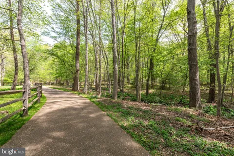 $1,329,000 | 1626 Montmorency Drive, Vienna, VA 22182
