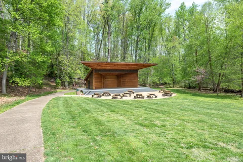 $1,329,000 | 1626 Montmorency Drive, Vienna, VA 22182