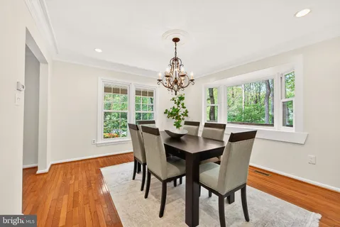 $1,329,000 | 1626 Montmorency Drive, Vienna, VA 22182
