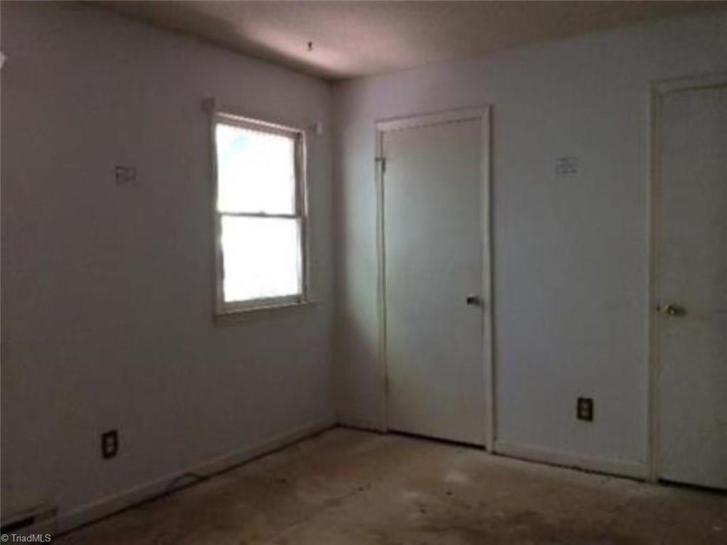 537 Heatherton Lane Rural Hall, NC 27045 - Photo 8 of 11