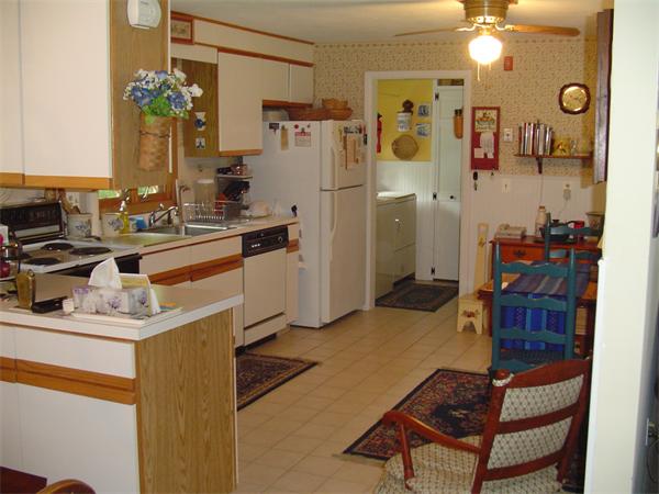 47 Temi Road Hudson, MA 01749 - Photo 3 of 11 Gallery Image 3
