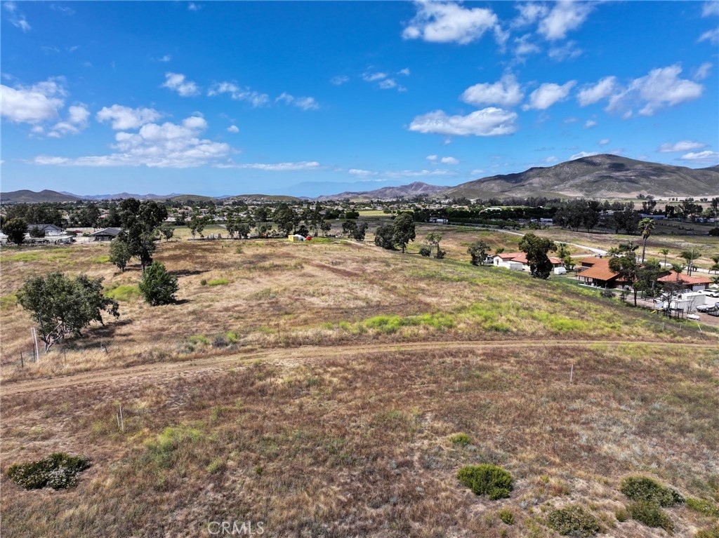 32771 Mazoe Winchester, CA 92596 - Photo 30 of 34