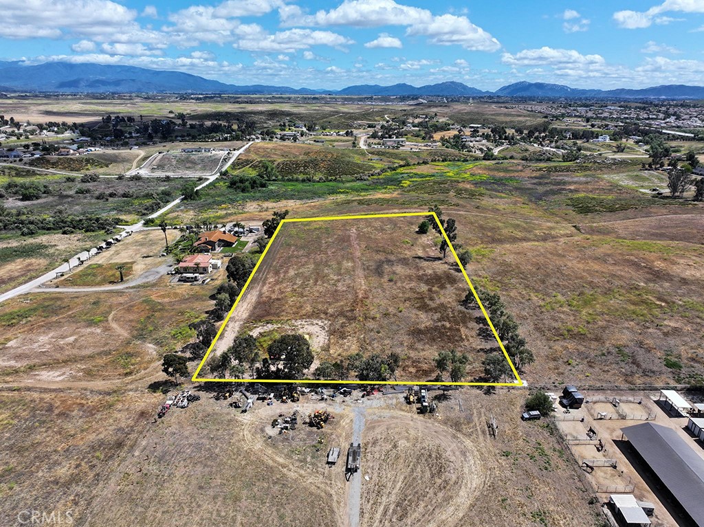 32771 Mazoe Winchester, CA 92596 - Photo 10 of 34 32771 Mazoe, Winchester. Build your dream Home this lot does not front on Auld Rd, it is on Mazoe