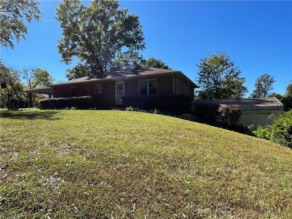 409 Goff Road King, NC 27021 - Photo 5 of 30