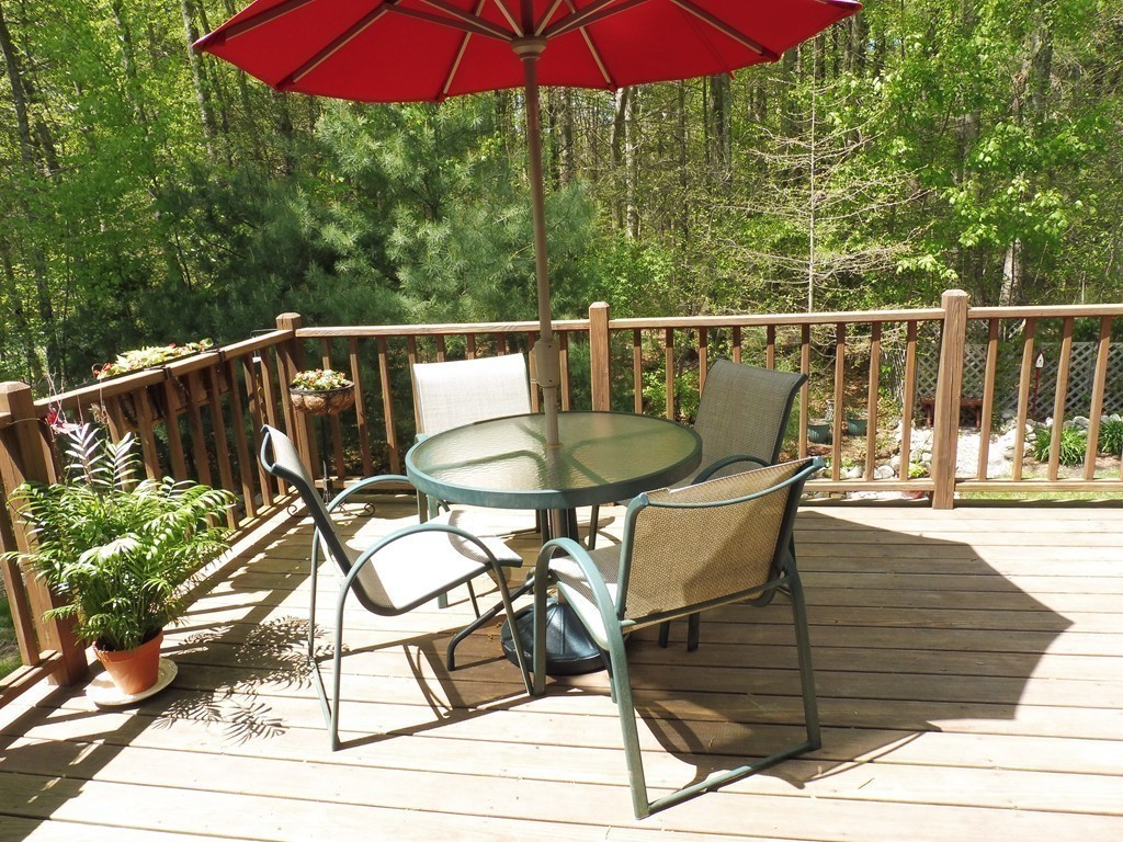 218 Old Farm Road Hanover, MA 02339 - Photo 9 of 24 Gallery Image 9