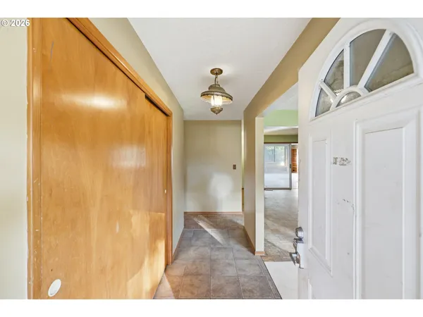 $975,000 | 19124 Southeast Jacoby Road, Sandy, OR 97055