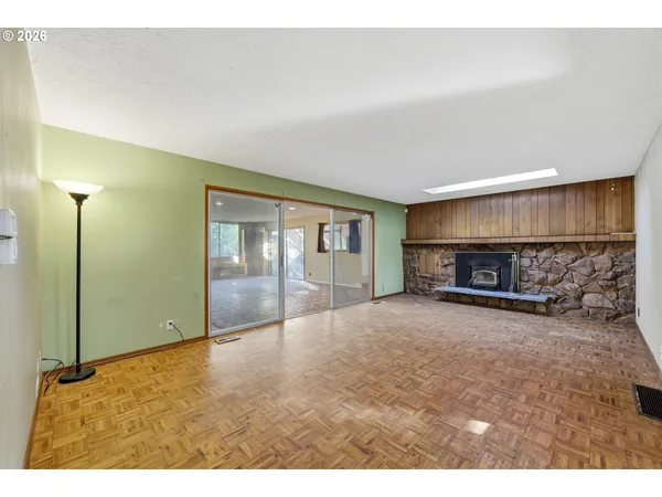 $975,000 | 19124 Southeast Jacoby Road, Sandy, OR 97055