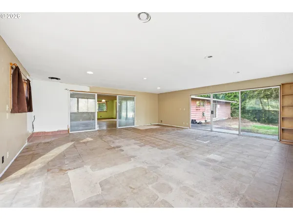 $975,000 | 19124 Southeast Jacoby Road, Sandy, OR 97055