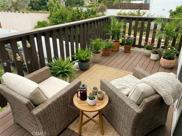 a view of a patio in the balcony