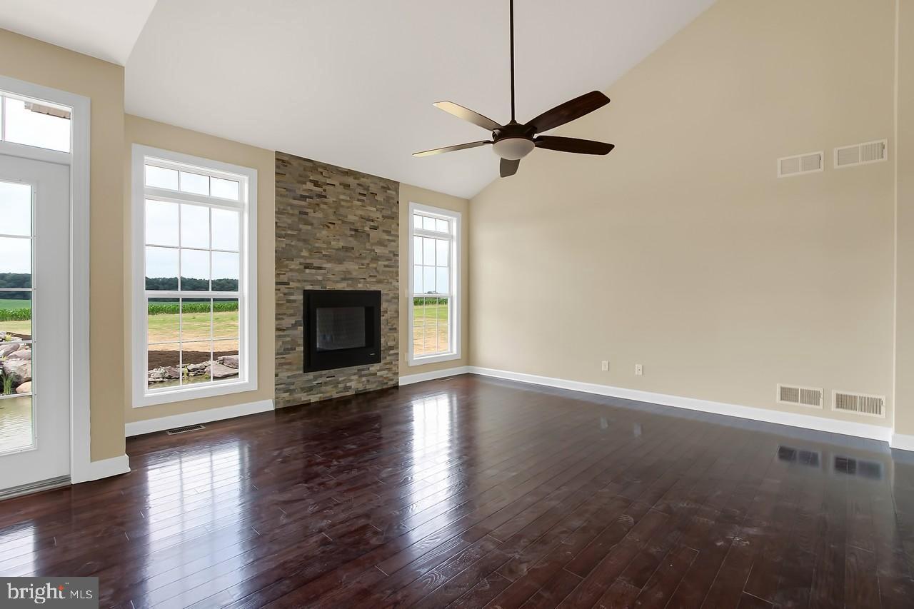 765 Pine Grove Road Hanover, PA 17331 - Photo 7 of 26