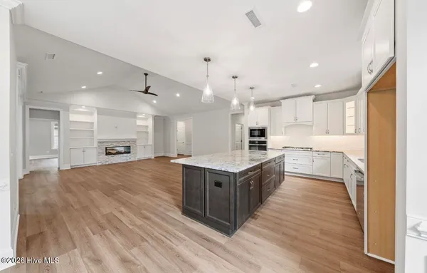 $956,998 | 1259 Bella Vista Lane Northeast, Leland, NC 28451